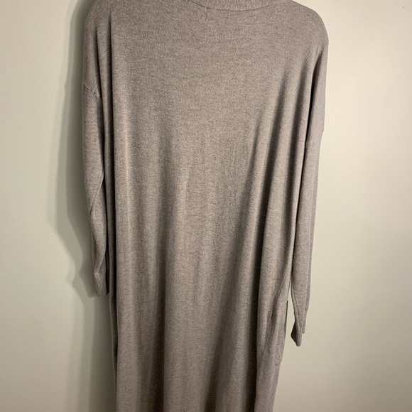 Grey cardigan perfect for the fall weather! - Picture 2 of 2